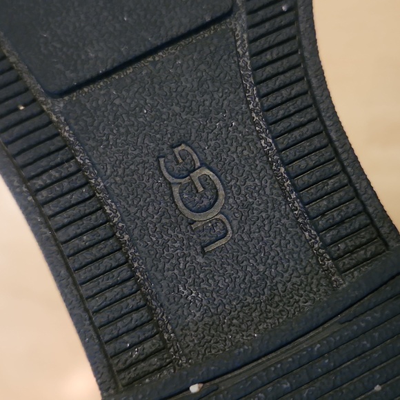 UGG Josefene Cuff Booties - Picture 7 of 8